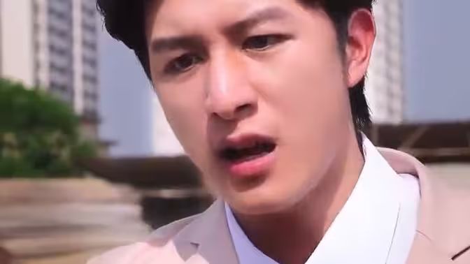 重生2000之王牌助理封面图