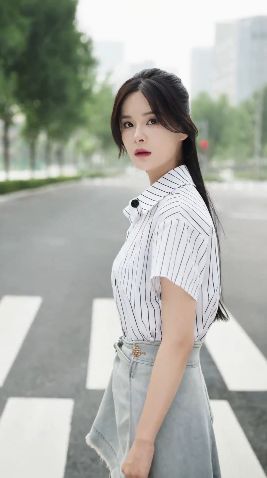 重生33次我爱她封面图