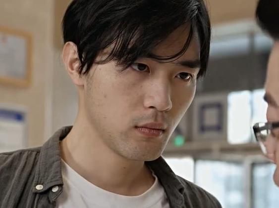 抢红包成世界首富封面图