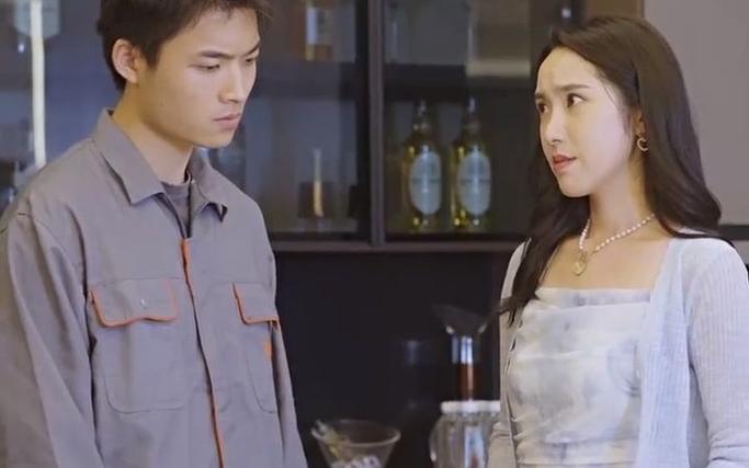 成为快递员后，我有了七个老婆封面图