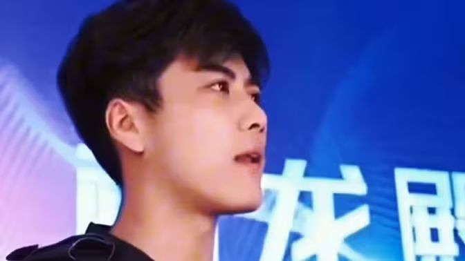 新：至尊神龙封面图