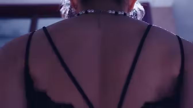 完蛋，我被七个女神逼婚了封面图