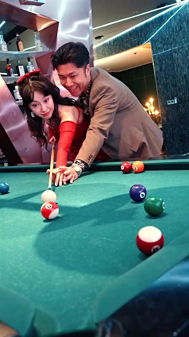 白金年代封面图