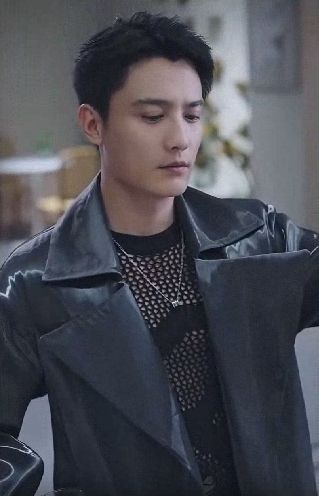 来自深海的他封面图