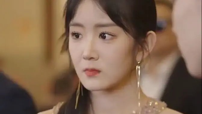 分手是你提的，后悔晚了封面图