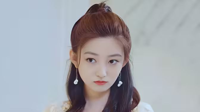 爱在灯火阑珊处封面图